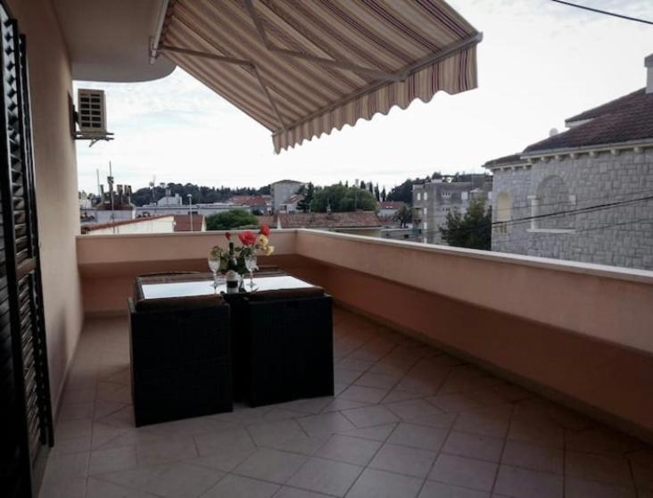 Apartmani Jovic Makarska Eksteriør billede