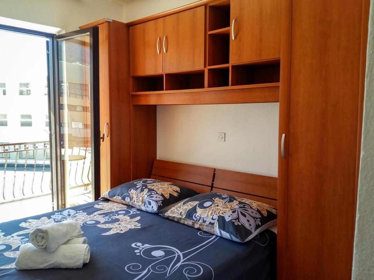 Apartmani Jovic Makarska Eksteriør billede